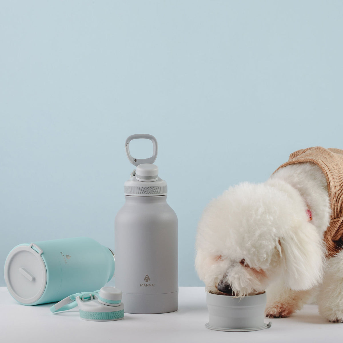 46-oz-rover-bottle-y2 WEB_156A7390_2b12558f-2e11-4712-881b-a120febc680c.jpg